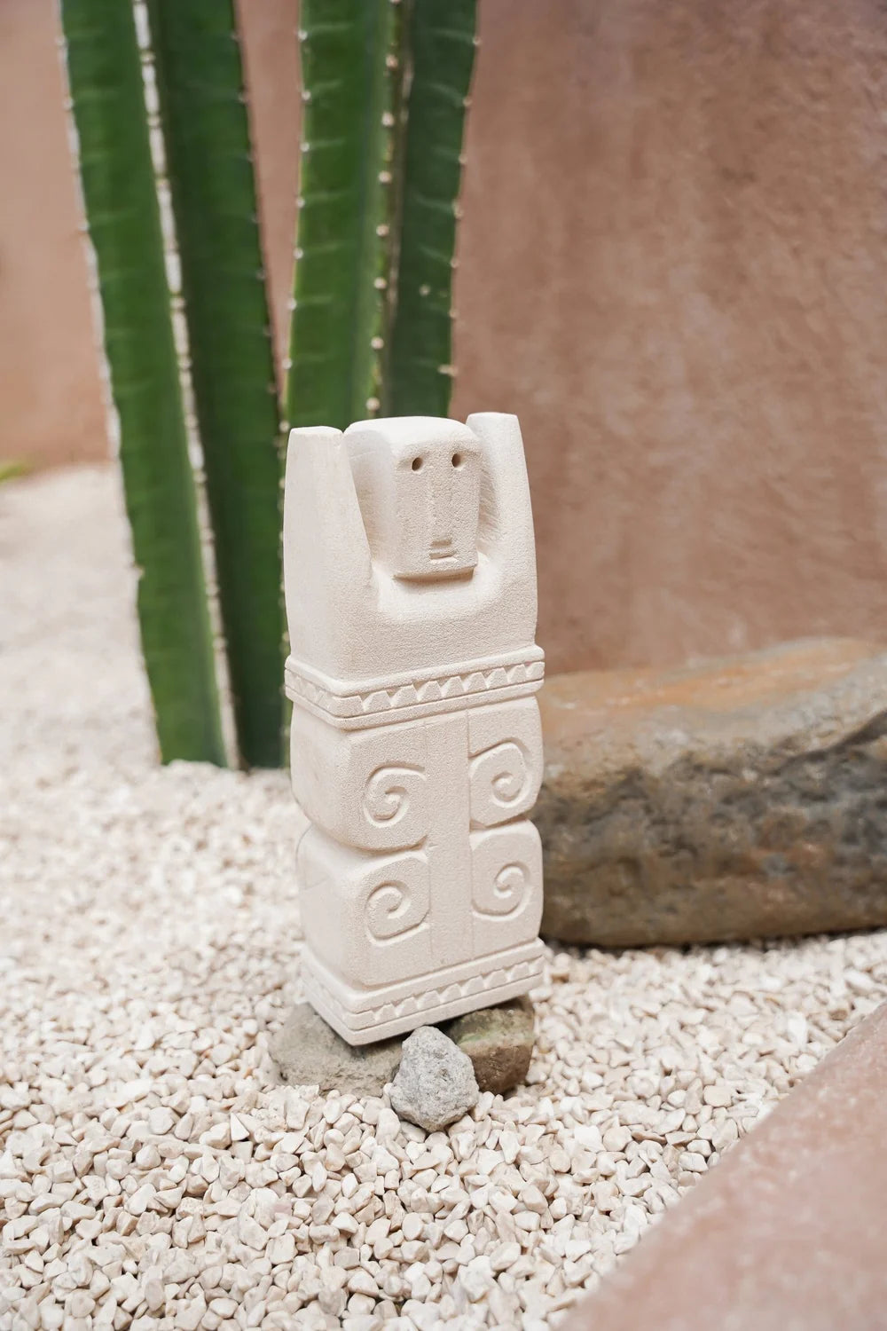Escultura de piedra - Los Hombres de Piedra Boho – Nro. 9