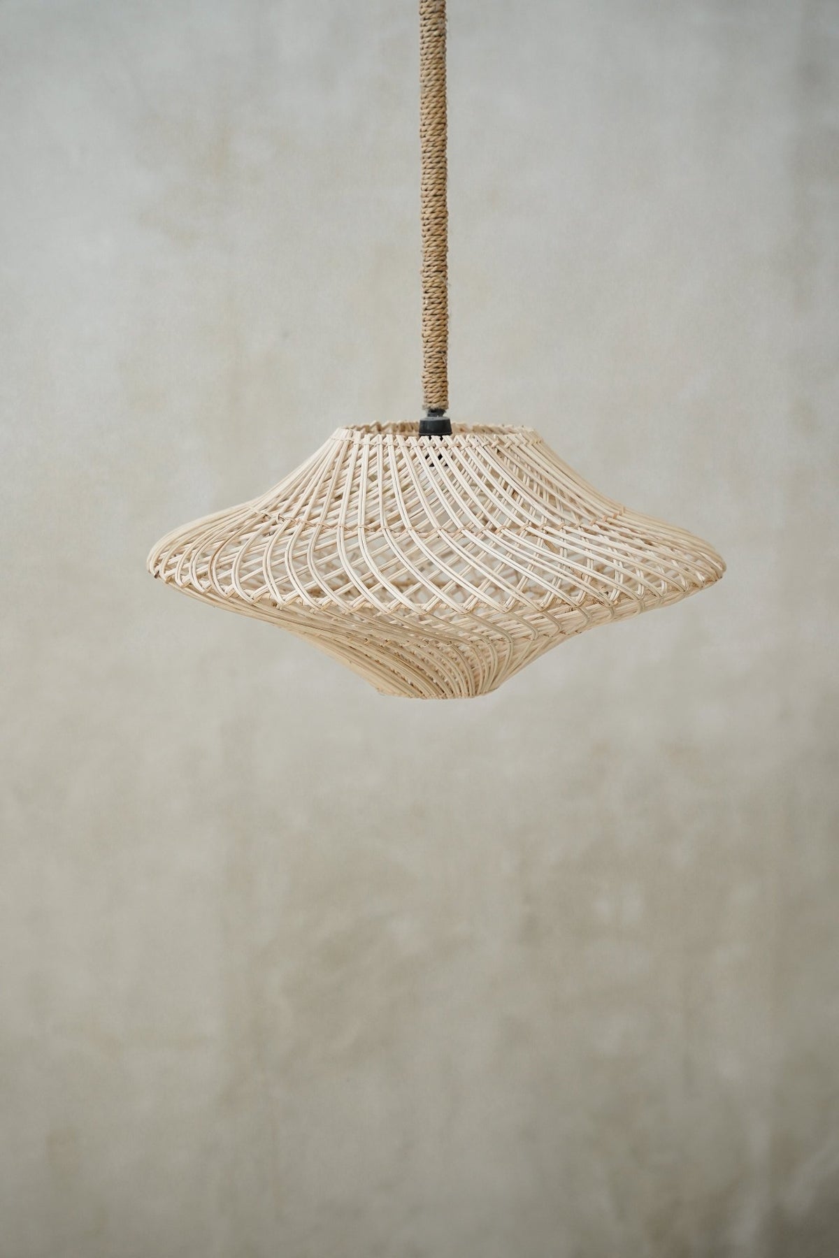 Aplique de pared de ratán - Bulat Wand – L