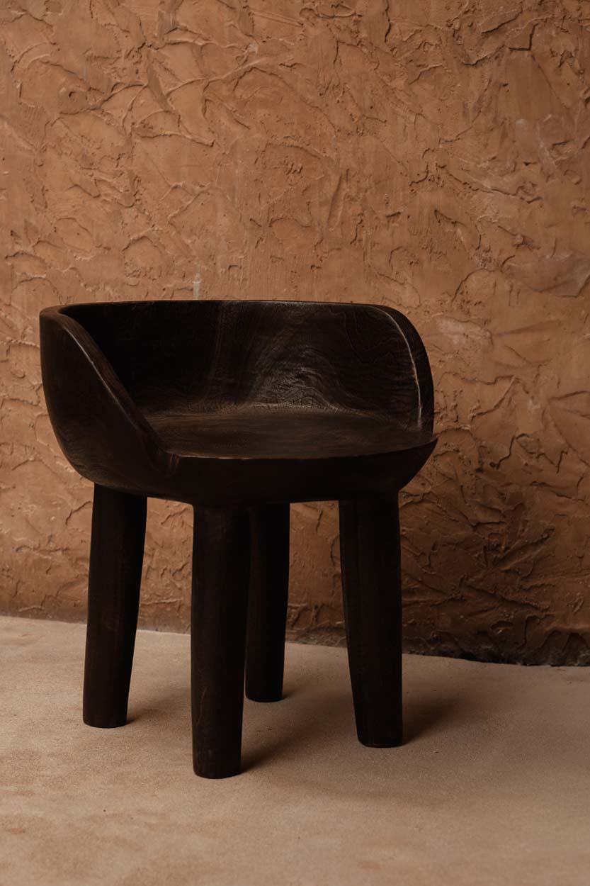 La silla baja Sit Happens - Nogal oscuro