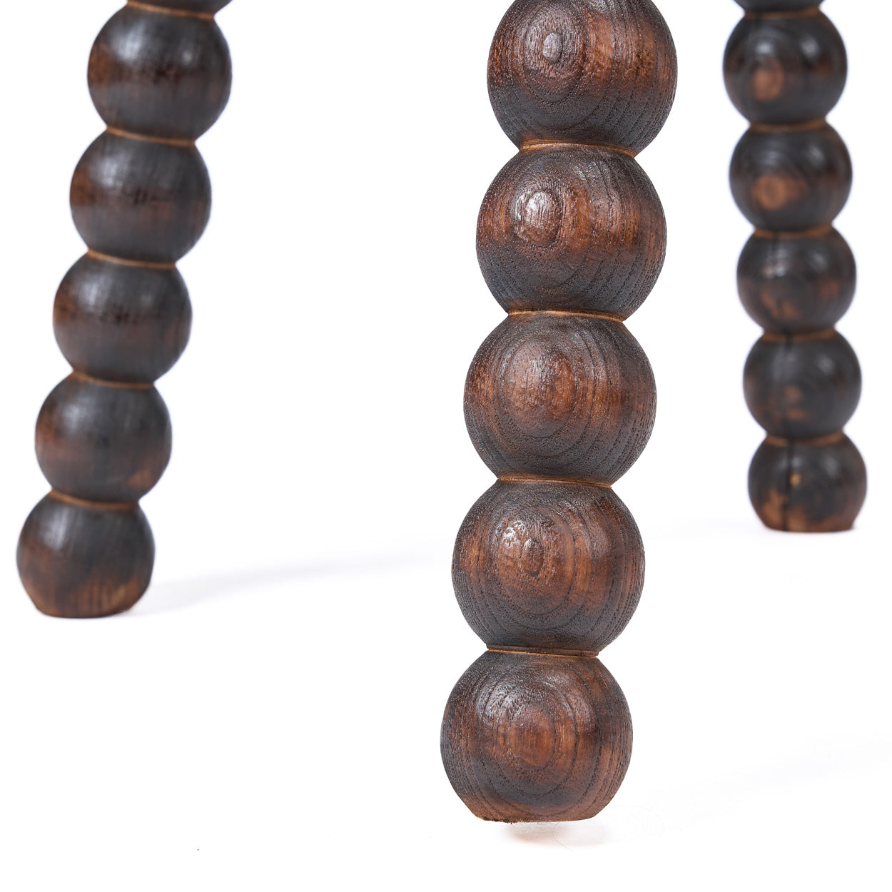 El taburete Dango - Nogal oscuro