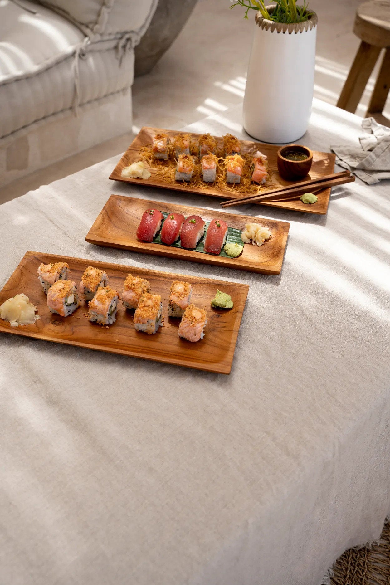 Tabla de sushi de raíz de teca - P