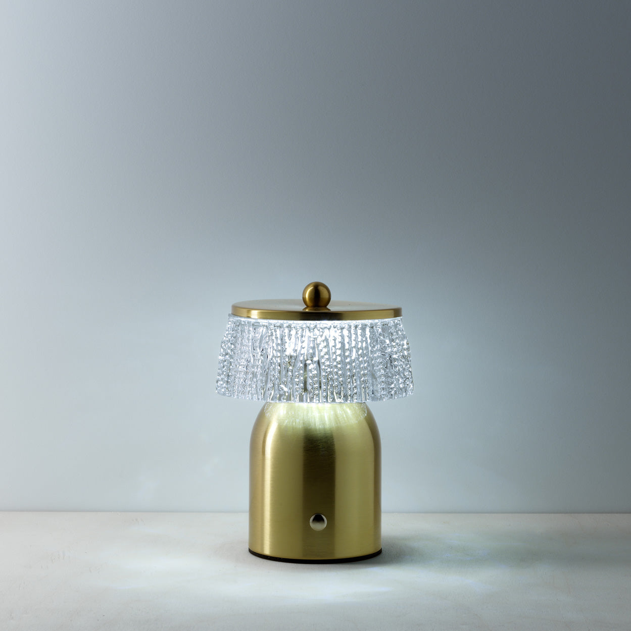 La lámpara de mesa LED Disco Muffin
