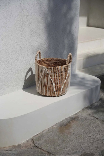 La cesta de macramé de punto recto - T