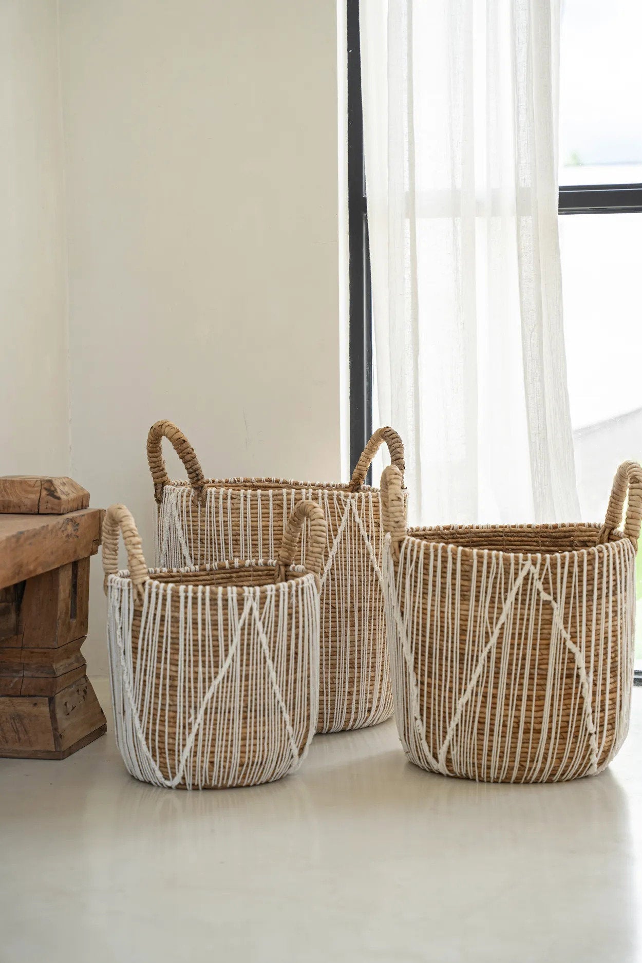 La cesta de macramé cosida recta - M