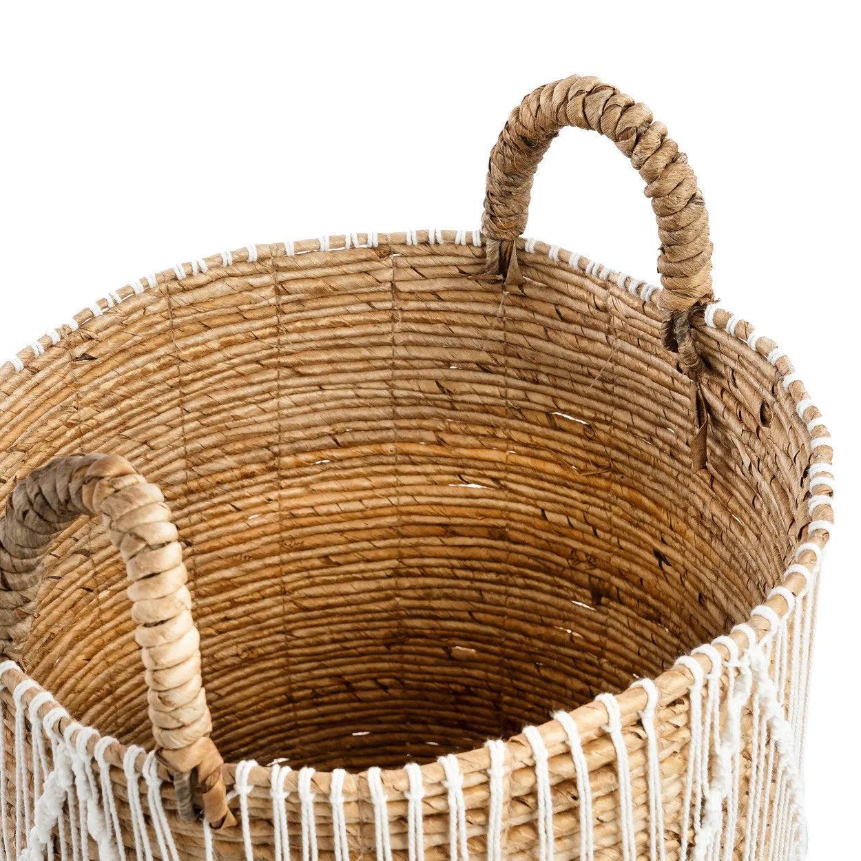 La cesta de macramé cosida recta - M