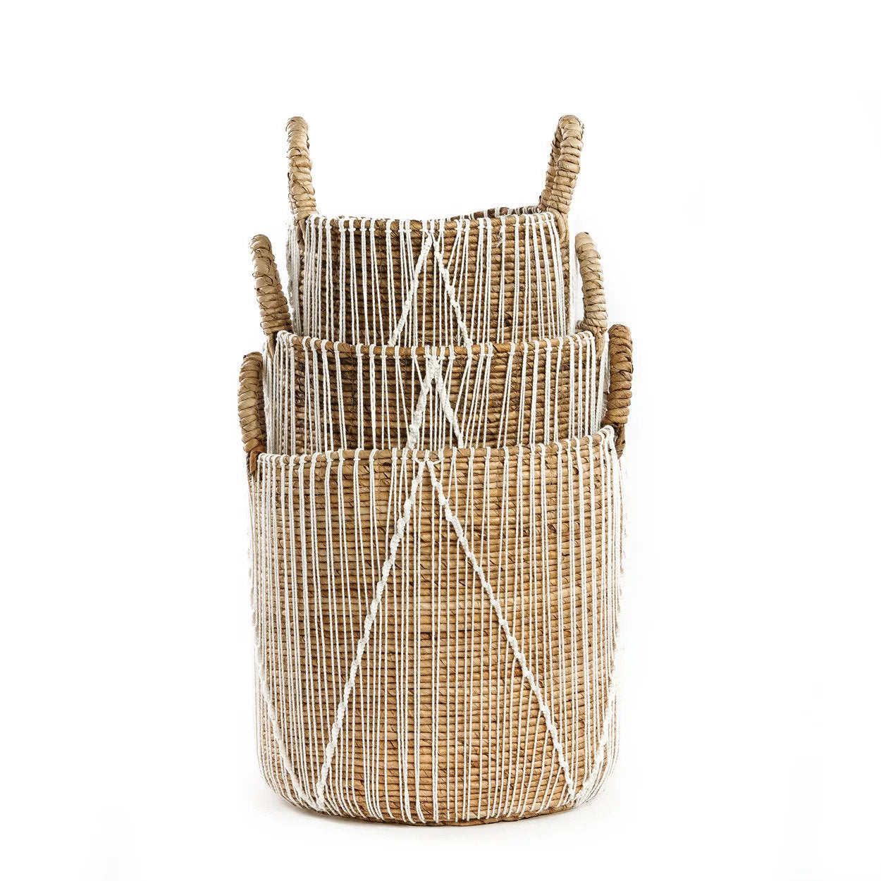 La cesta de macramé cosida recta - M