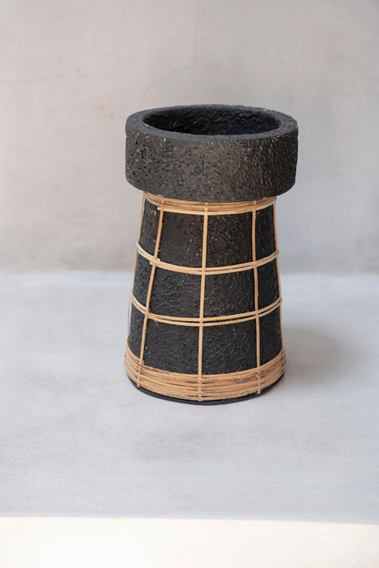 El candelabro Serene - negro natural - L