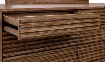Cómoda Tanner de seis cajones en madera de fresno en Roux
